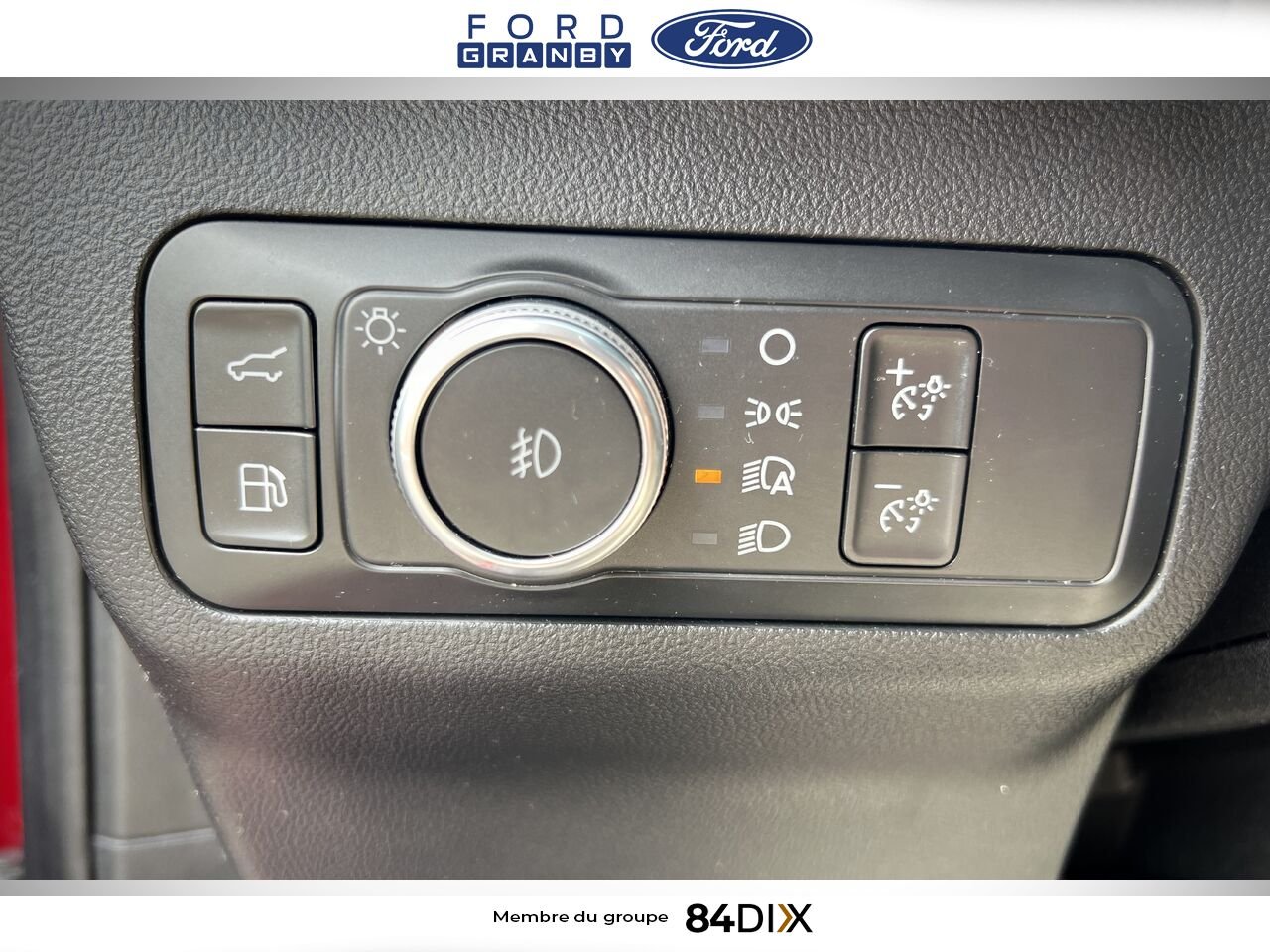 2021 Ford Escape Red Granby - photo #13