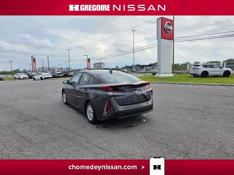 2020 Toyota Prius Grey Laval - photo #7