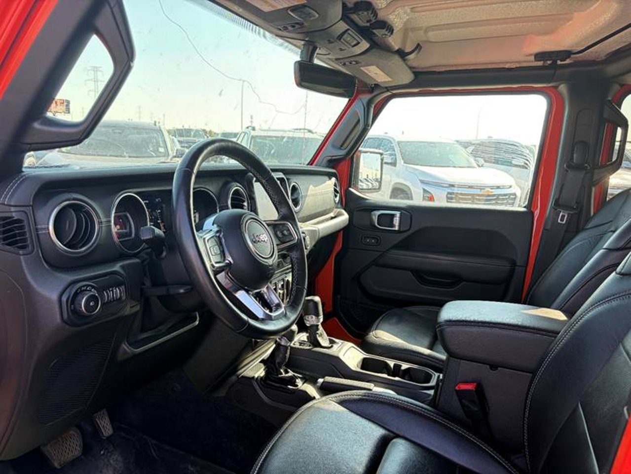 2019 Jeep Wrangler Unlimited Sahara 4x4 Grey Sherwood Park - photo #6