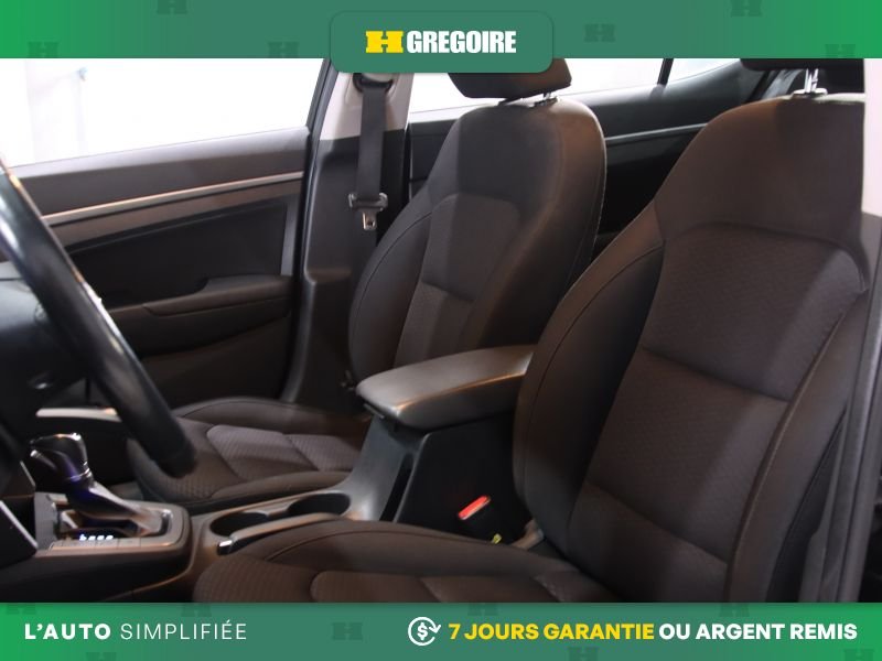 2019 Hyundai Elantra Black Blainville - photo #18