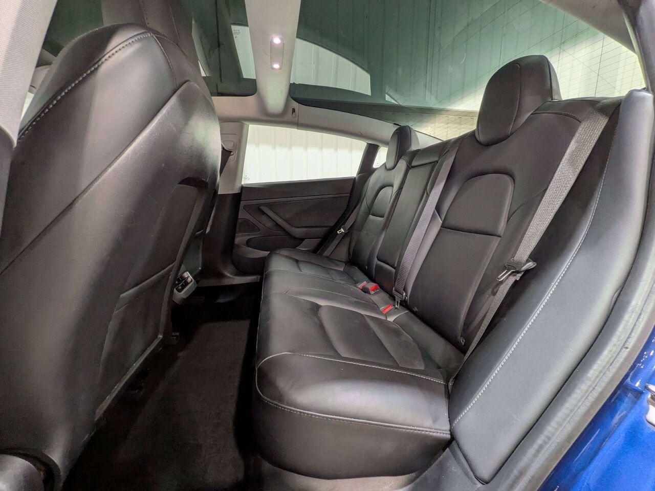2021 Tesla Model 3 Standard Range Plus RWD Blue Val-David - photo #11