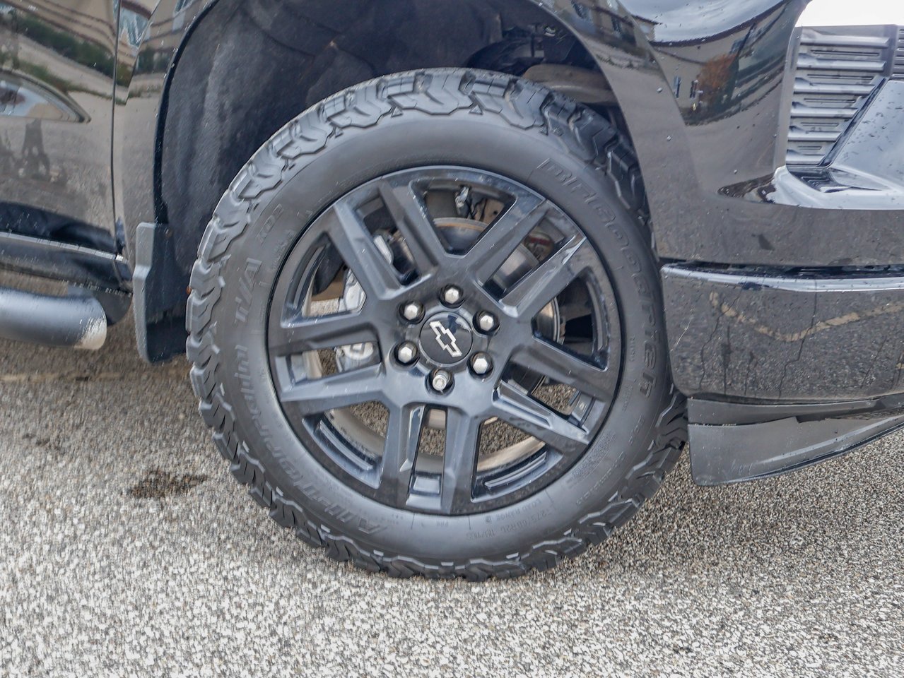 2022 Chevrolet Silverado 1500 4WD Crew Cab 147 RST Black Sherwood Park - photo #4