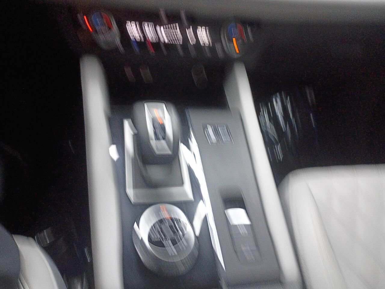 2023 Mitsubishi Outlander Plug-In Hybrid Black Blainville - photo #30