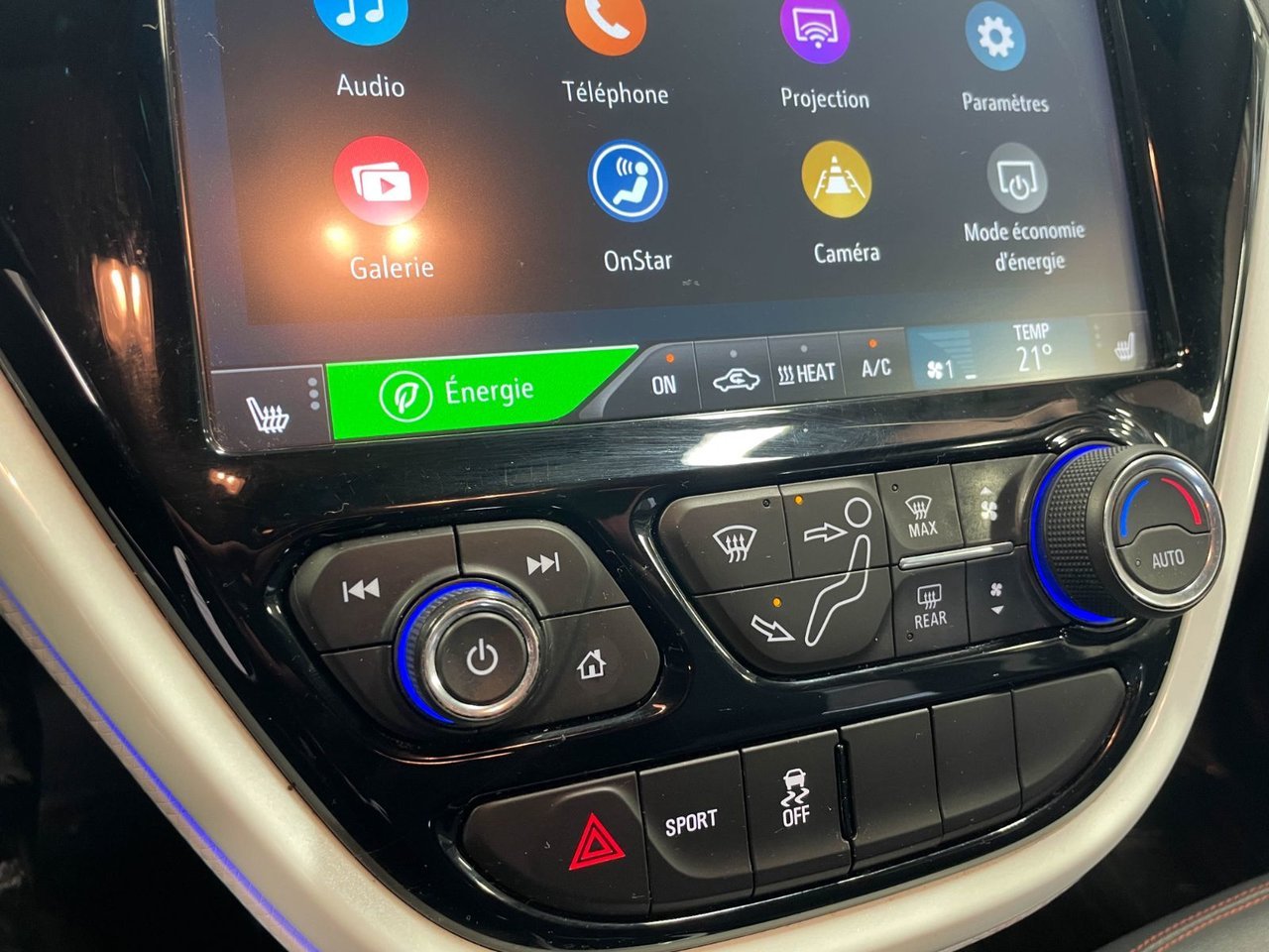 Chevrolet Bolt EV PREMIER *CUIR* BOSE SIÈGES / VOLANT CHAUF CARPLAY 2021 Noir Saint-Jérôme - photo #11