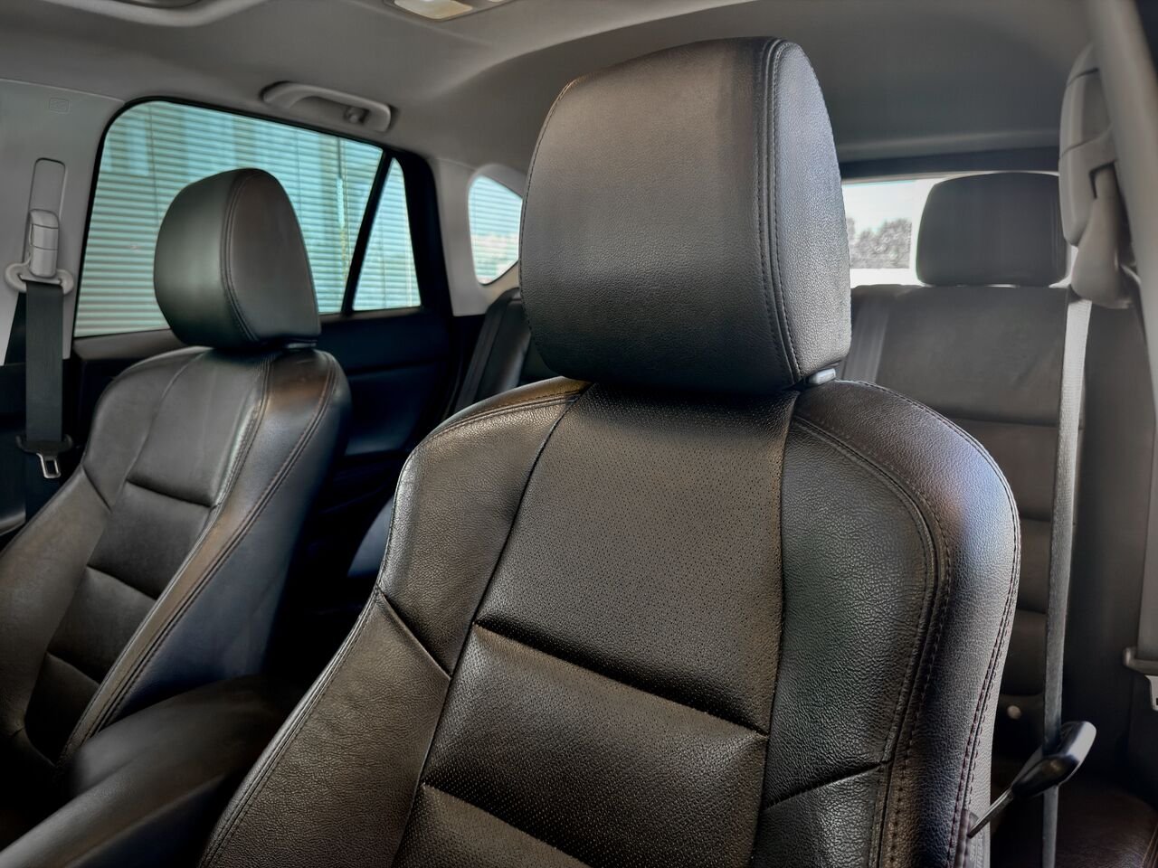 2016 Mazda CX-5 Grey Notre-Dame-des-Prairies - photo #17