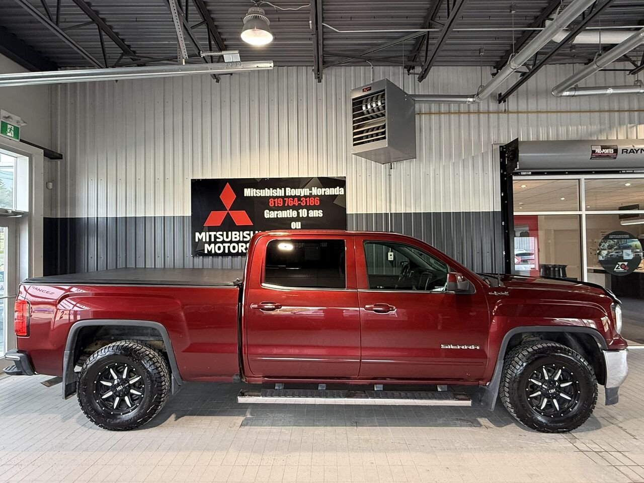 2017 GMC Sierra 1500 Red Rouyn-Noranda - photo #3