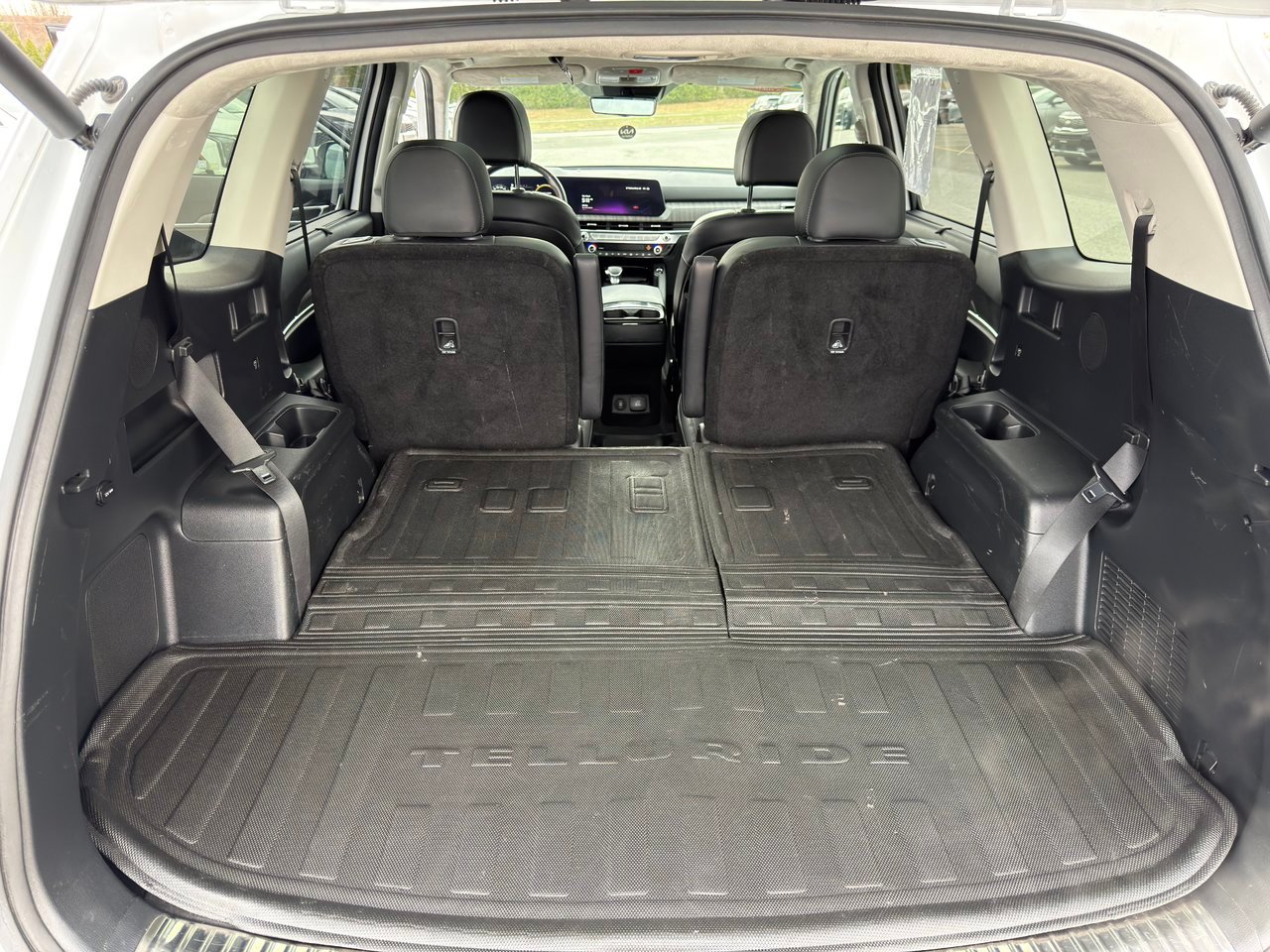 2023 Kia Telluride White Thetford Mines - photo #15