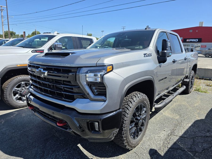 2026 Chevrolet Silverado 2500HD 2026 Cypress Grey