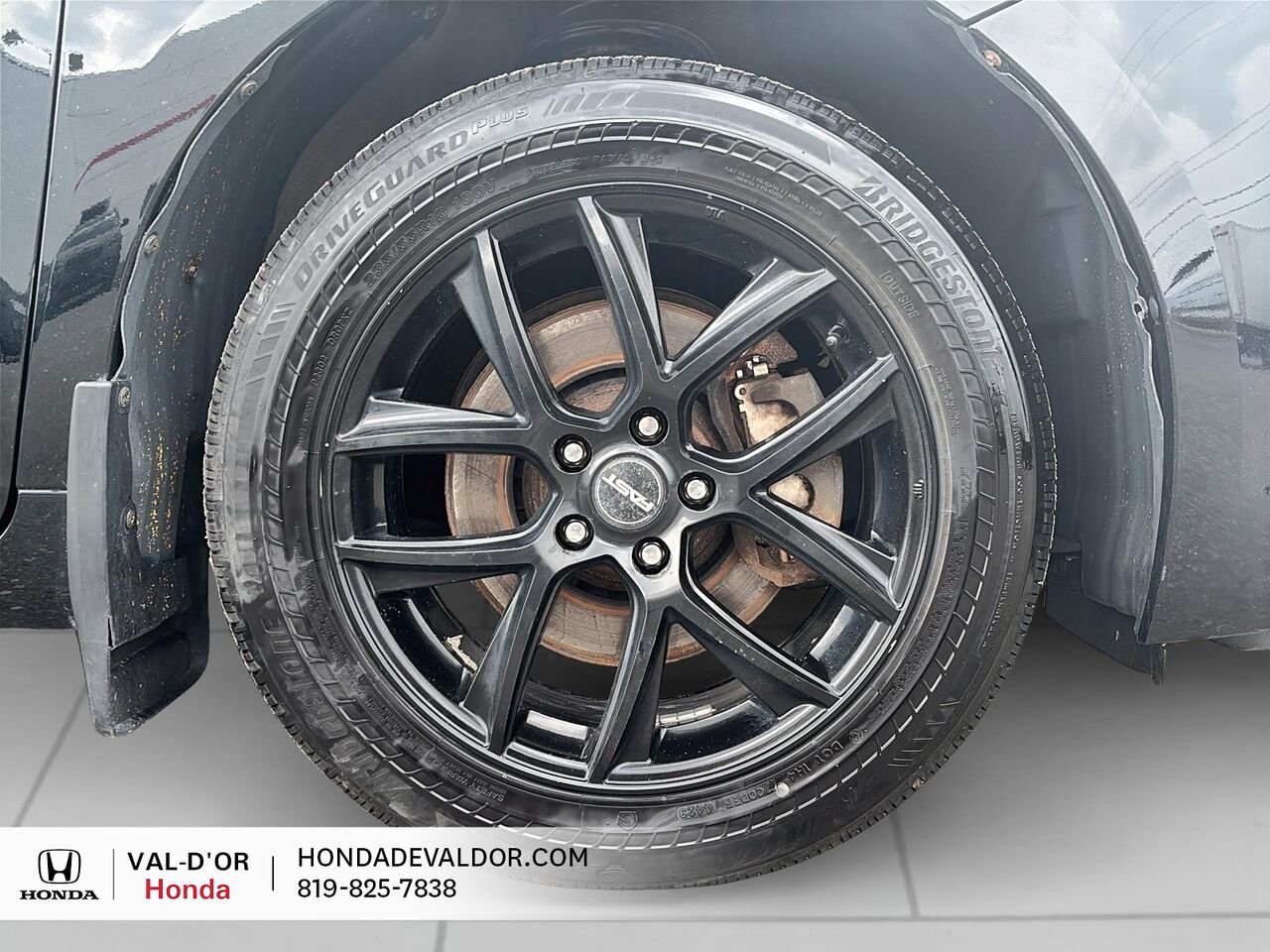 Toyota Sienna XLE 7 places 5 portes AWD 2017 Noir Val-d'Or - photo #5