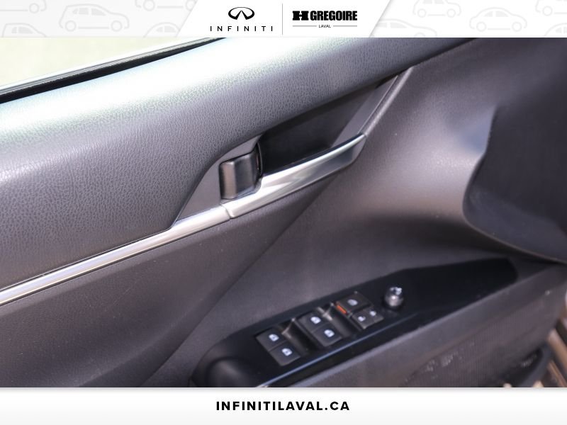 2018 Toyota Camry Laval - photo #12