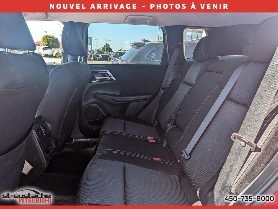 Mitsubishi Outlander ES S-AWC-BANC CHAUFFANT-CAMERA DE RECUL-CARPLAY/ANDROID AUTO 2022 Rouge