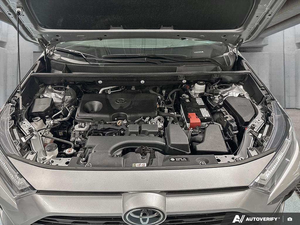 2023 Toyota RAV4 2602495A | XLE Silver Edmonton - photo #10