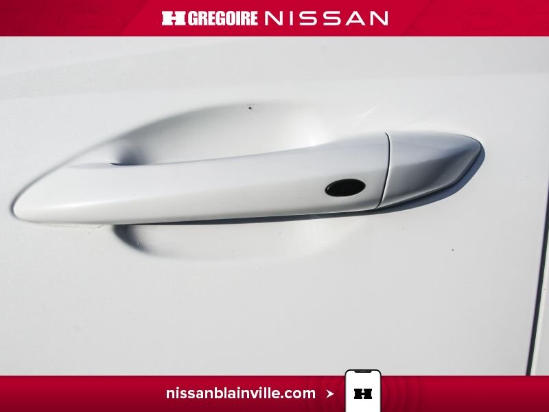 Hyundai Tucson 2022 Blanc Laval - photo #24