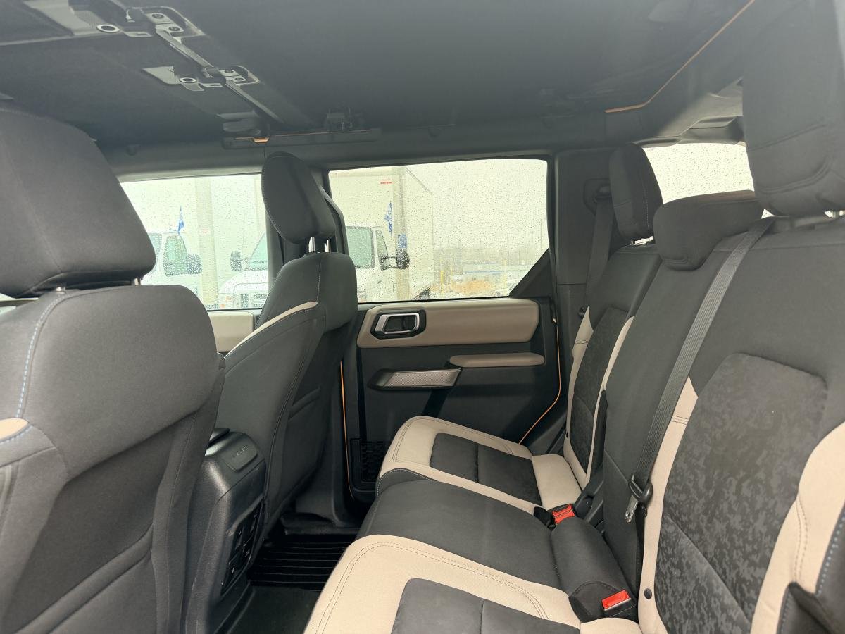2021 Ford Bronco Yellow  - photo #13
