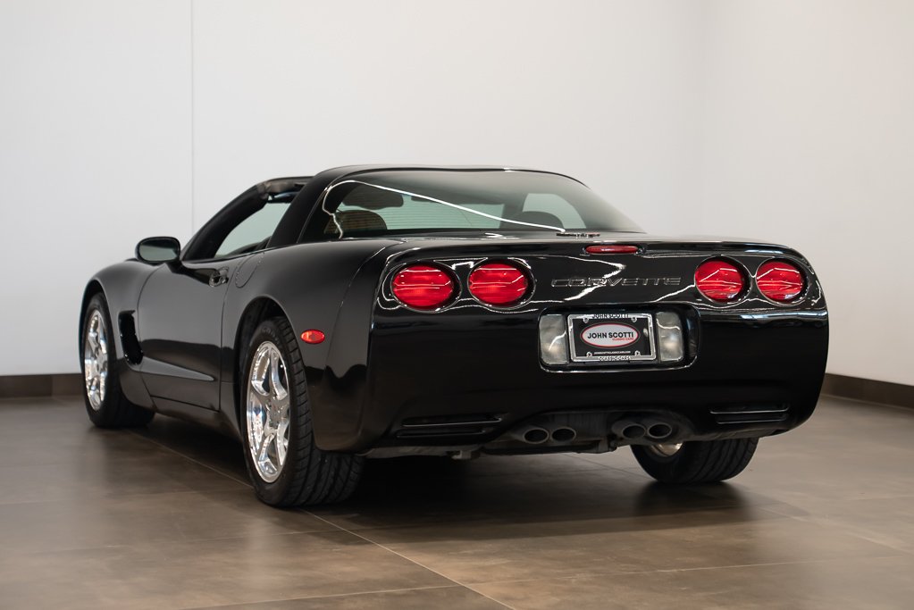 Chevrolet Corvette 2002 Noir Montréal - photo #5