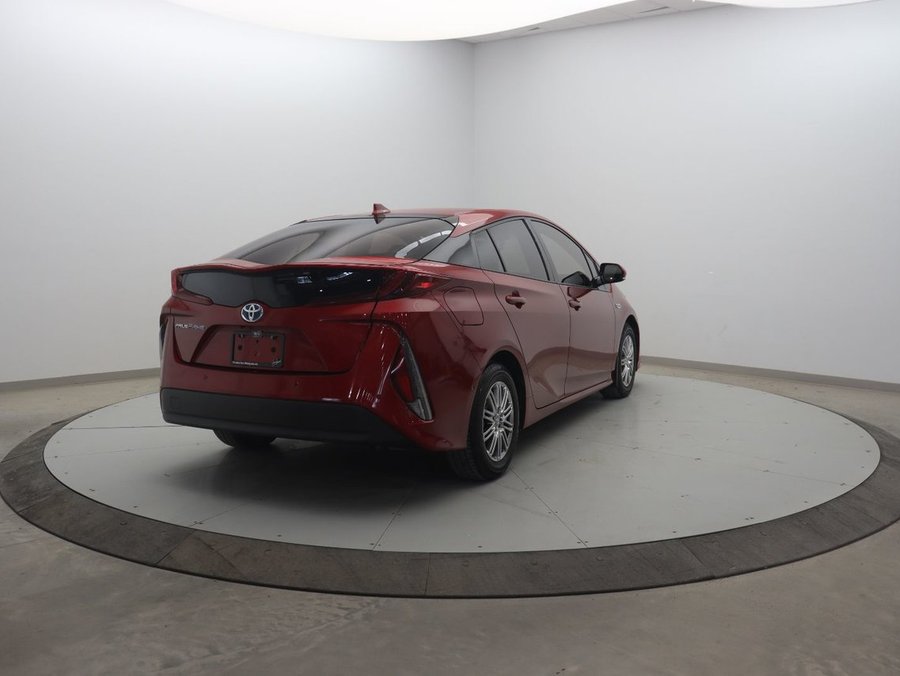2018 Toyota Prius Prime 2018 Red