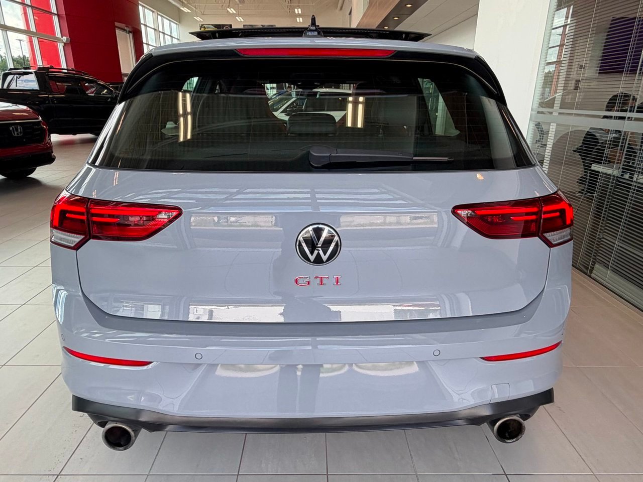 2024 Volkswagen Golf GTI Silver Notre-Dame-des-Prairies - photo #4