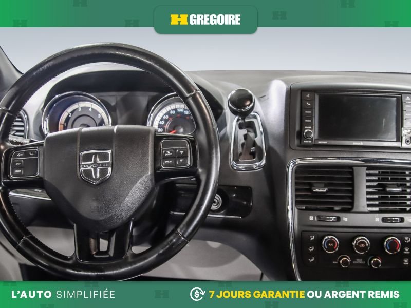 Dodge GR Caravan 2019 Gris Blainville - photo #11