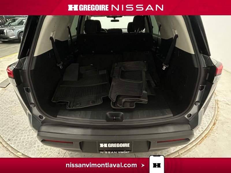 2024 Nissan Pathfinder Grey Laval - photo #18