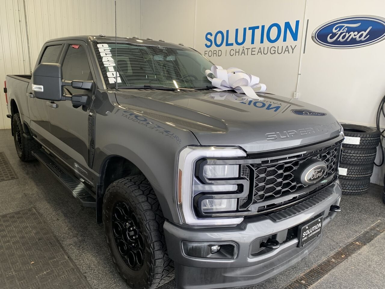 2026 Ford Super Duty F-250 SRW XLT cabine 6 places 4RM caisse de 6,75 pi Grey Châteauguay - photo #7
