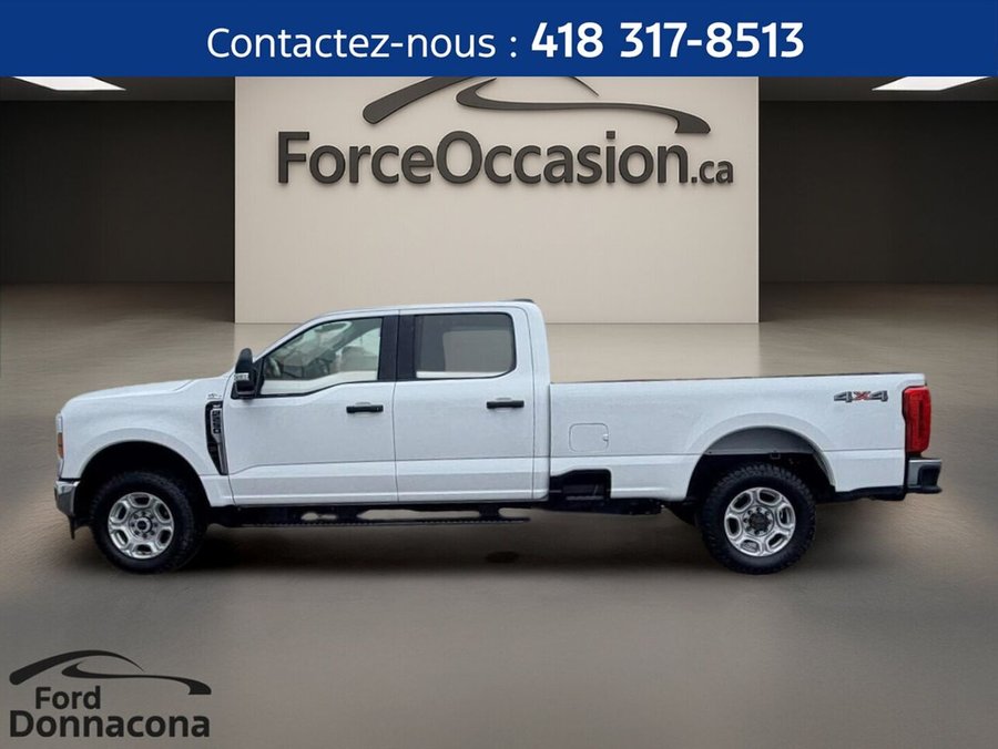 2026 Ford Super Duty F-250 SRW XLT cabine 6 places 4RM caisse de 8 pi - 6 PLACES - MOTEUR 7.3L - BOÎTE DE 8PI White
