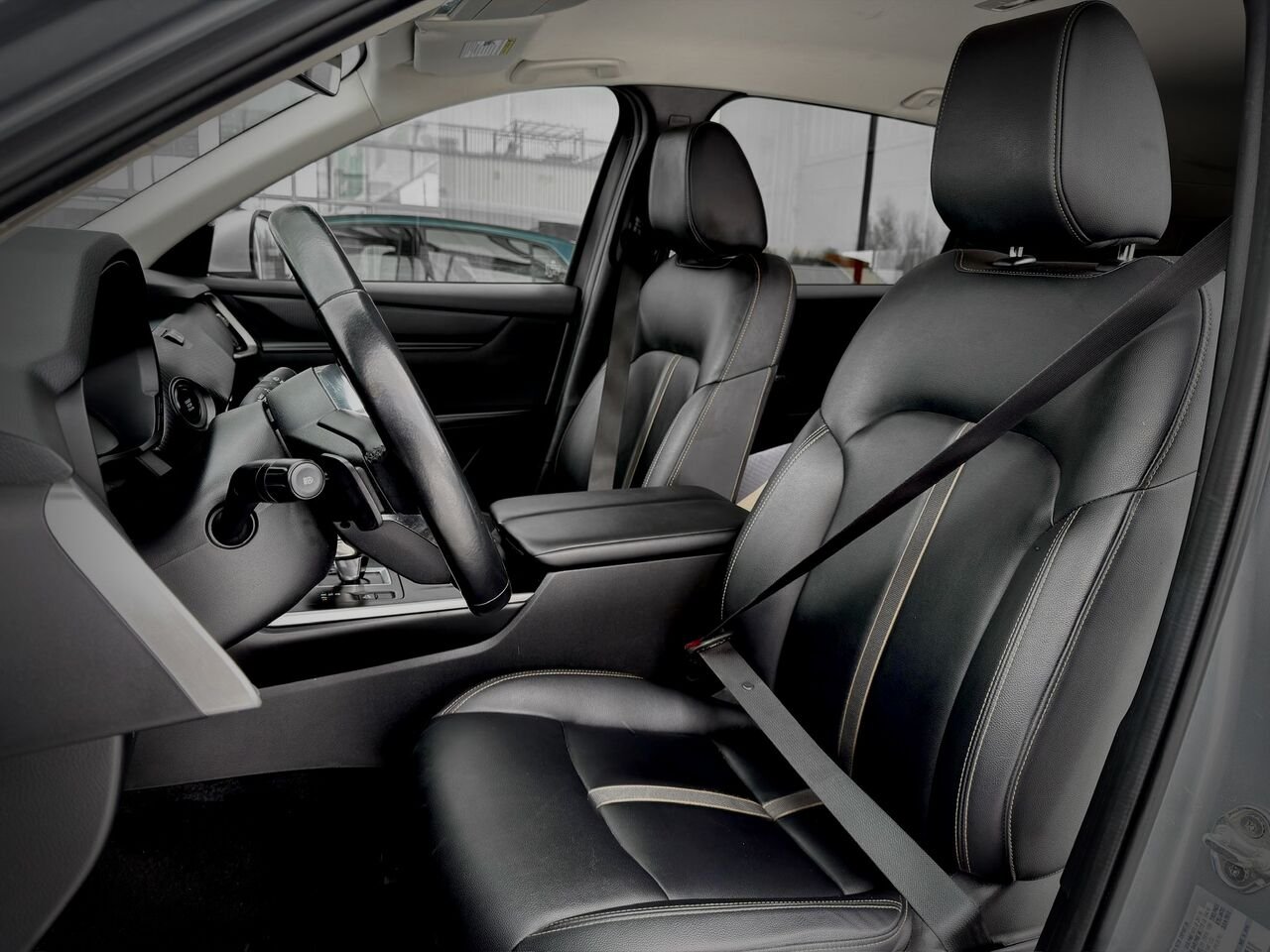 2024 Mazda CX-90 hybride léger GS-L 4WD Silver Notre-Dame-des-Prairies - photo #15