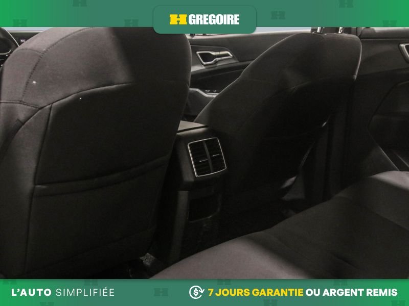 2023 Kia Sportage White Saint-Eustache - photo #25