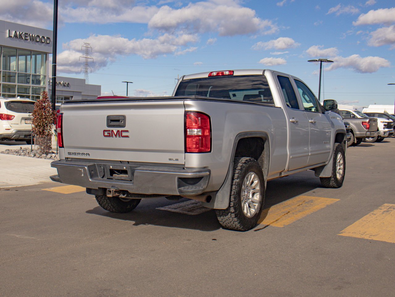 2018 GMC Sierra 1500 4WD Double Cab 143.5 SLE Grey Sherwood Park - photo #9