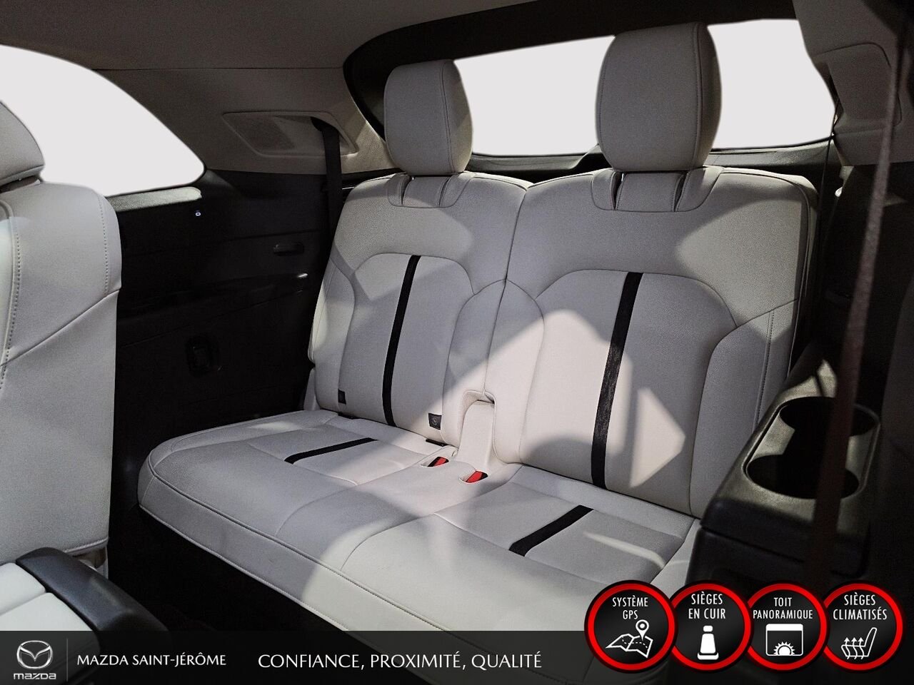 Mazda CX-90 hybride léger SIGNATURE TI | 1 PROPRIÉTAIRE | JAMAIS ACCIDENTÉ | HYBRIDE LÉGER | TOIT PANORAMIQUE | CUIR NAPPA 2024 Rouge Saint-Jérôme - photo #22