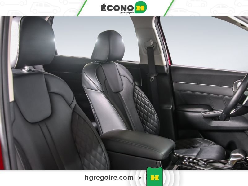 2023 Kia Sorento Red Blainville - photo #26