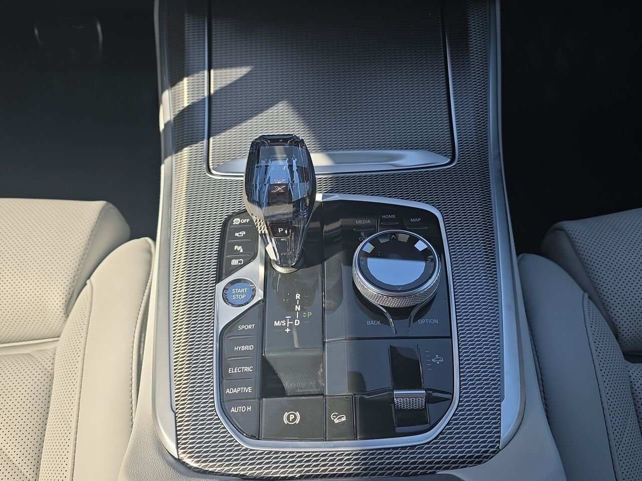 2023 BMW X5 X5 xDrive45e hybride rechargeable, conduite assisté, M pack Green Val-David - photo #12
