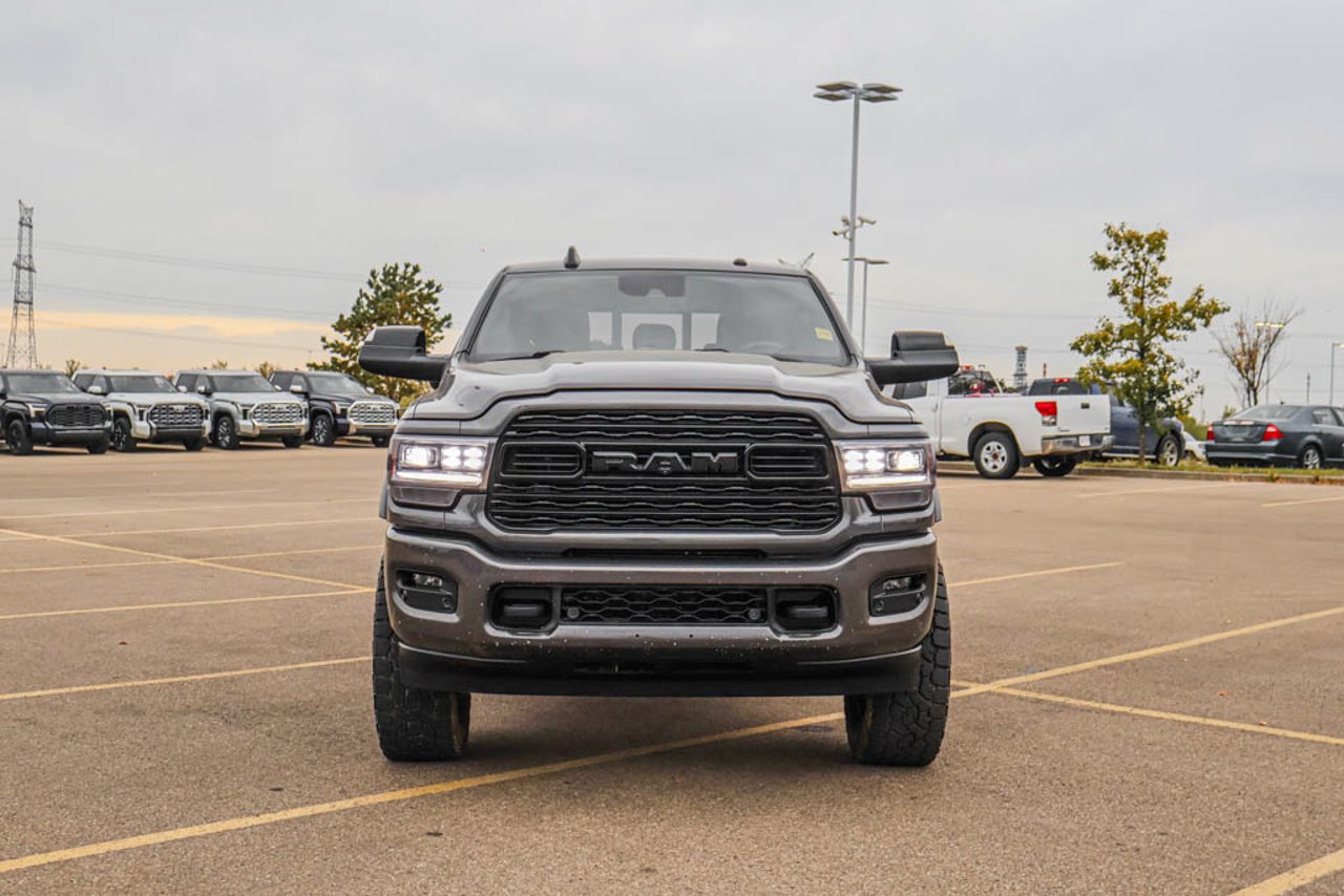 2022 Ram 3500 Limited 4x4 Mega Cab 6'4 Box Grey Sherwood Park - photo #2
