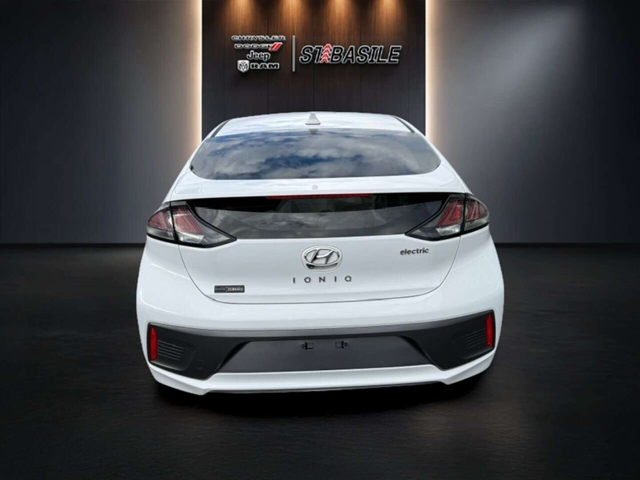 2020 Hyundai IONIQ White Saint-Basile-le-Grand - photo #19