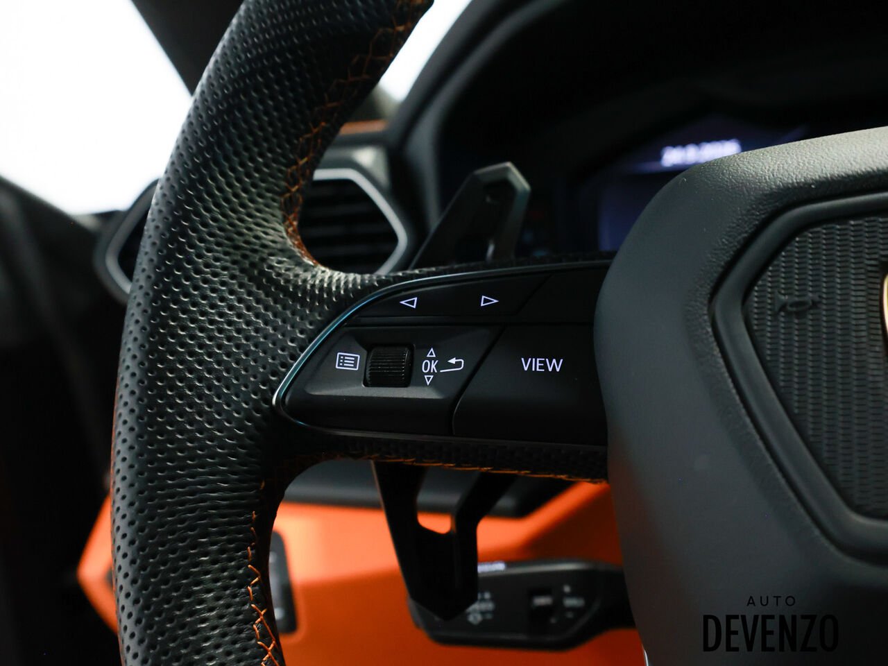 2024 Lamborghini Urus Black Saint-Eustache - photo #11