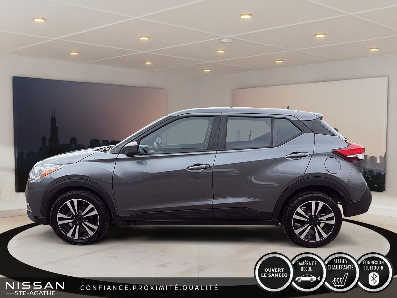 Nissan Kicks SV TA | 75 640 KM | CAMÉRA DE RECUL | CLIMATISATION AUTOMATIQUE | ACCÈS SANS CLÉ 2019 Gris Saint-Jérôme - photo #5