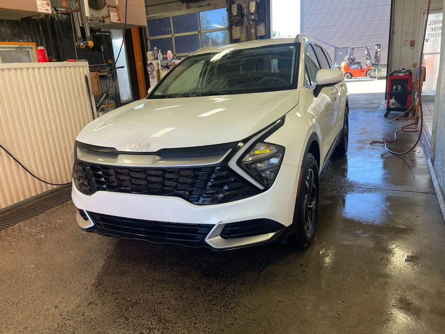 2023 Kia Sportage LX AWD *SIÈGES CHAUFF* BLUETOOTH CARPLAY *BAS KM* White