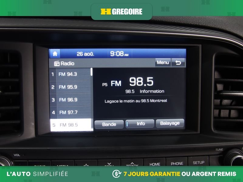 2019 Hyundai Elantra Black Blainville - photo #10