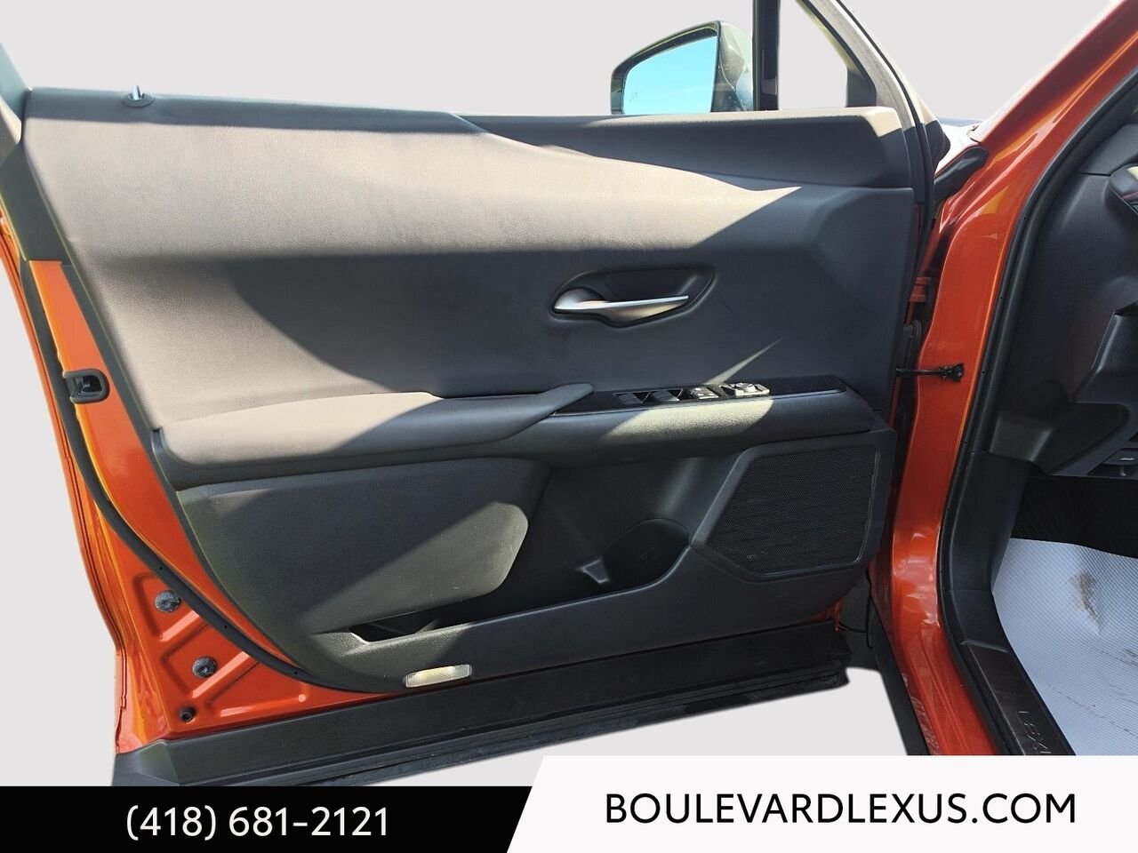 Lexus UX 19914A | UX 250h CVT 2019 Orange Québec - photo #7