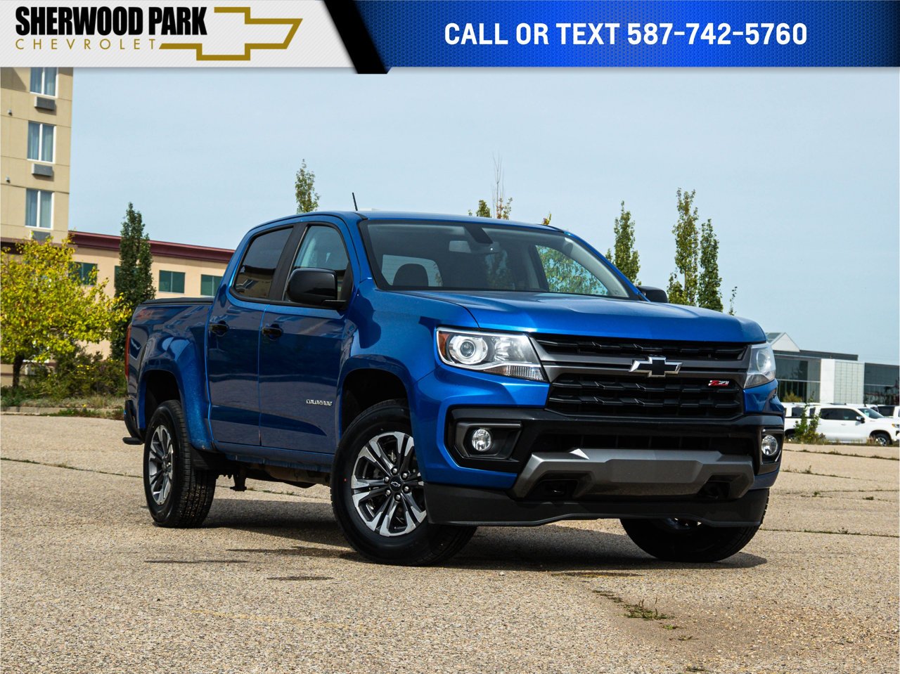 2021 Chevrolet Colorado 4WD Crew Cab 128 Z71 Blue Sherwood Park - photo #0