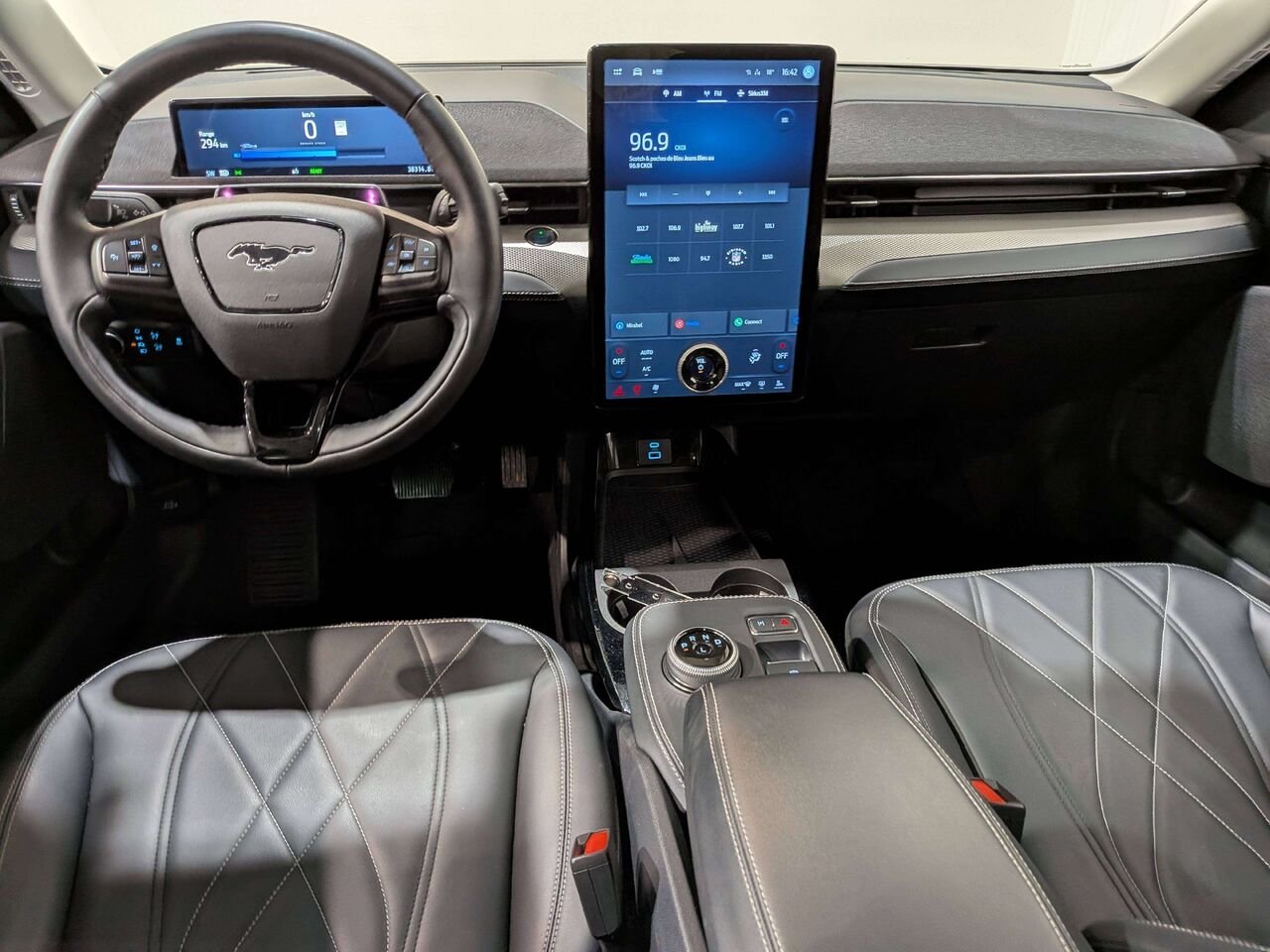 2023 Ford Mustang Mach-E California Route 1 AWD Black Val-David - photo #27
