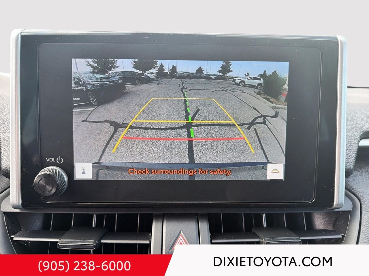 2023 Toyota RAV4 LE AWD / CLEAN CARFAX / HEATED SEATS / TOYOTA SAFETY SENSE / CARPLAY AND ANDROID AUTO Magnetic Grey Metallic Mississauga - photo #13