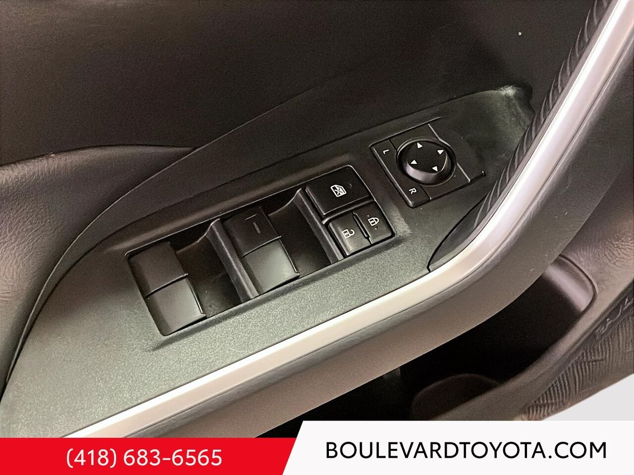 Toyota RAV4 99635A-107 | LE, HYBRIDE 2023 Ciel argent métallisé Québec - photo #7