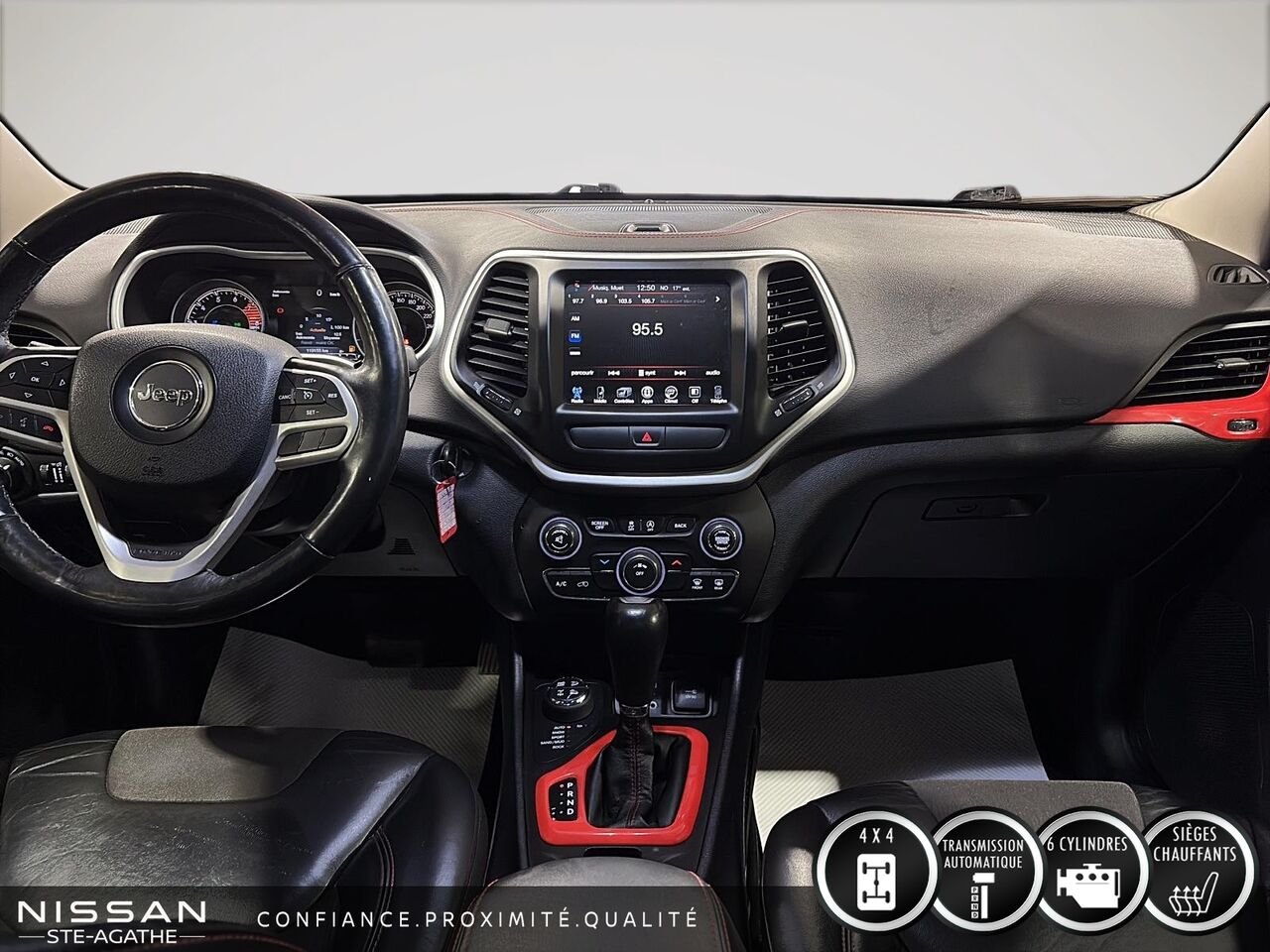 2017 Jeep Cherokee Red Ste-Agathe des Monts - photo #11