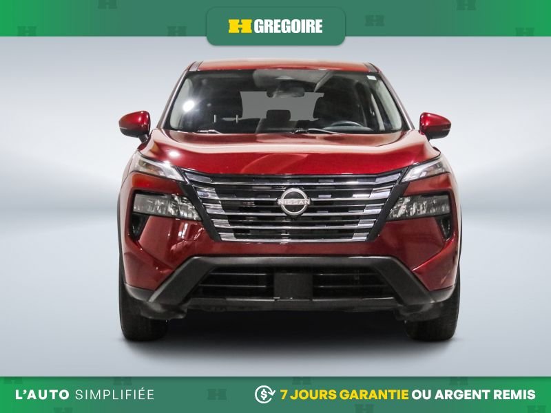 2024 Nissan Rogue Red Saint-Léonard - photo #1