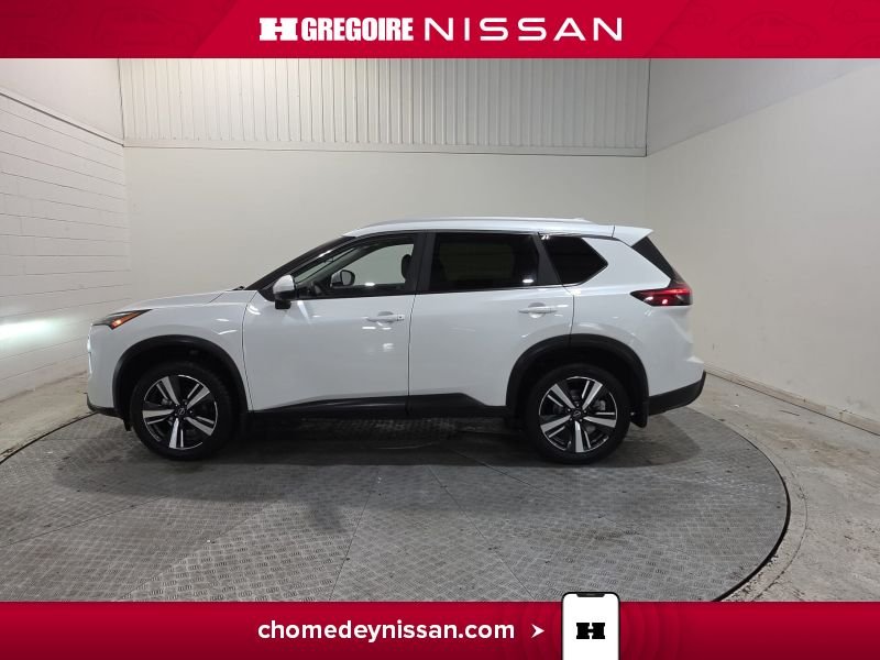 Nissan Rogue SV AWD Cuir Toit Bancs Chauffants À Partir 2.99% 2025 Gris