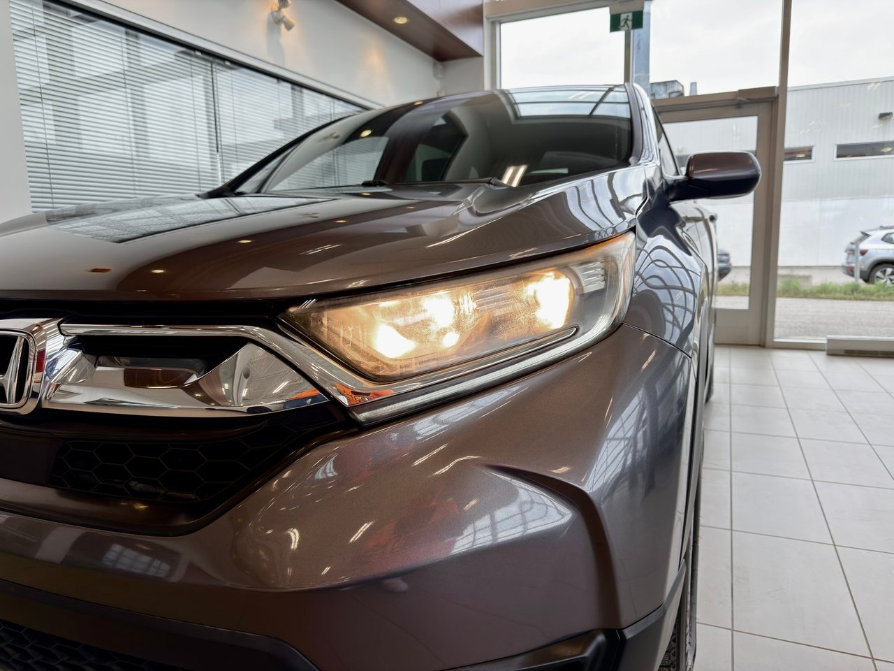 Honda CR-V LX 4WD 2017 Notre-Dame-des-Prairies - photo #6