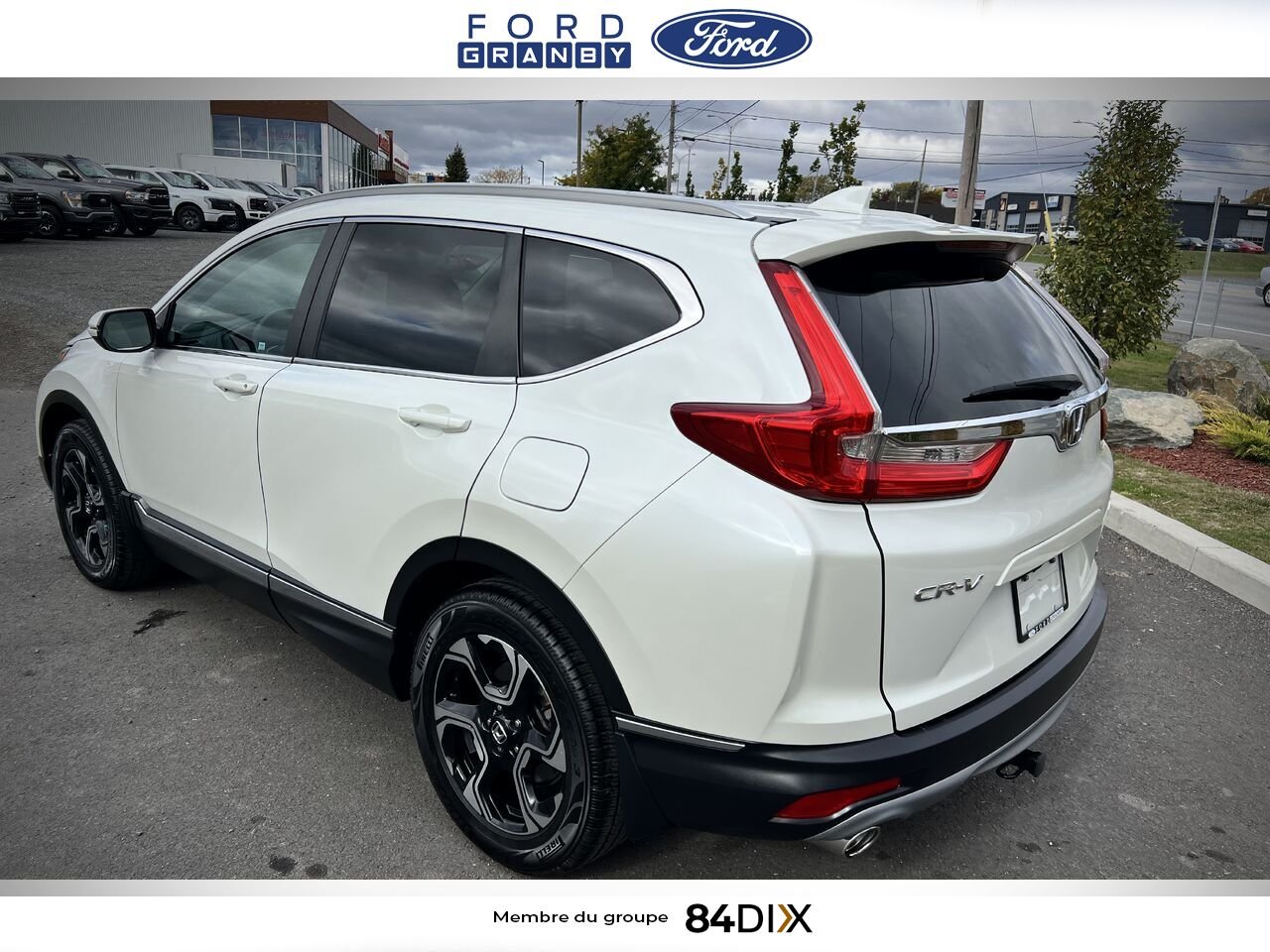 2017 Honda CR-V Touring White Granby - photo #6