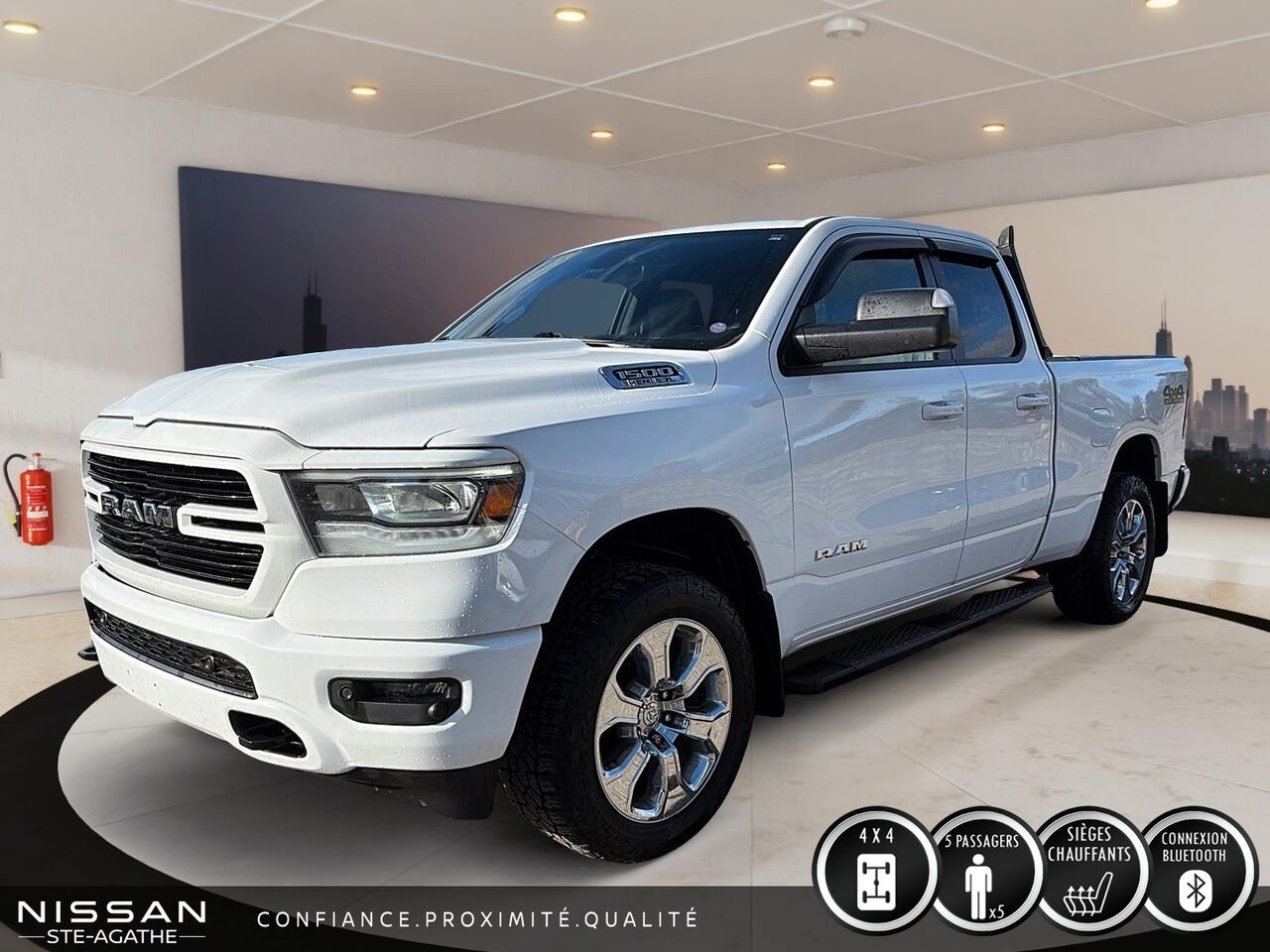 2020 Ram 1500 Big Horn Quad Cab 4x4 caisse de 6 pi 4 po White Saint-Jérôme - photo #0