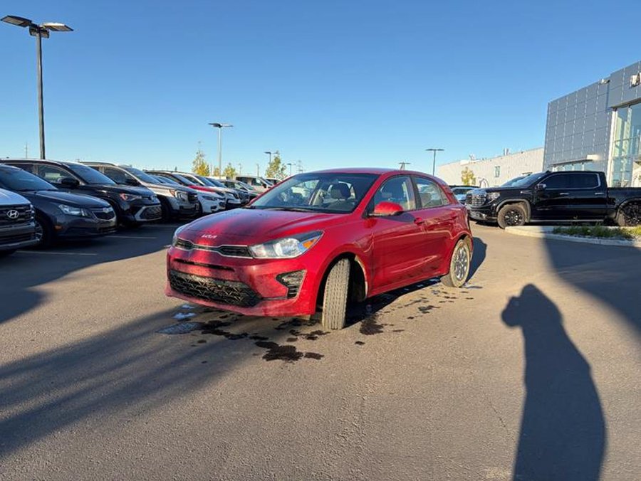 2022 Kia Rio 5-door LX Premium Hatchback | Heated Bucket Seats Red