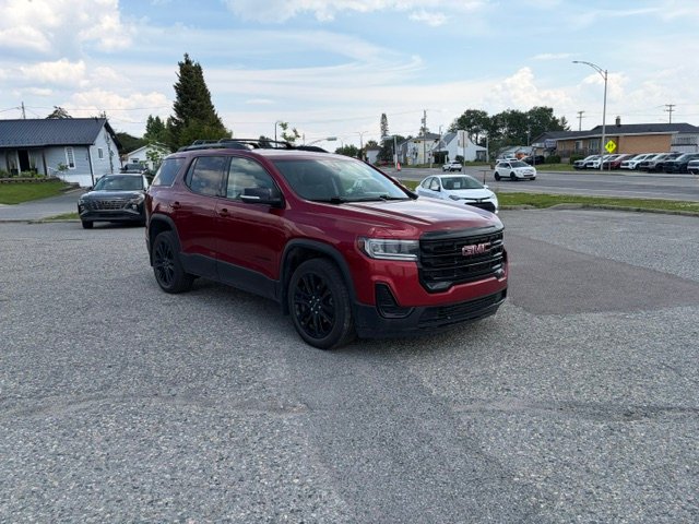 2023 GMC Acadia 4WD SLE Red
